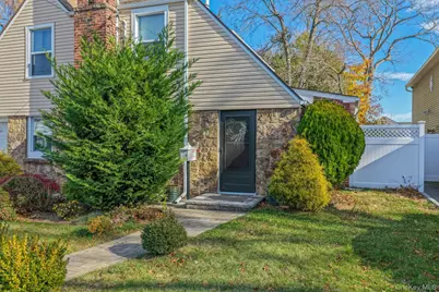 20 Sterling Place, Roosevelt, NY 11575 - Photo 31