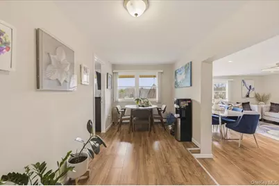 3309 Nelson Street, Wantagh, NY 11793 - Photo 9