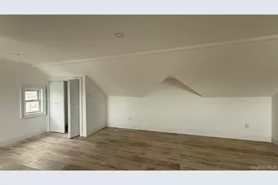 87 Parsons Drive, Hempstead, NY 11550 - Photo 31