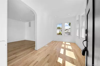 87 Parsons Drive, Hempstead, NY 11550 - Photo 5