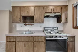 22 Heath Ln, East Northport, NY 11731 - Photo 9