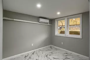 114-42 196th St, Saint Albans, NY 11412 - Photo 21