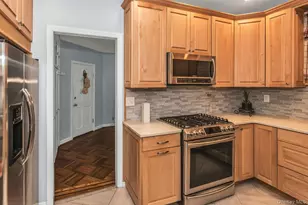 317 95th St, Brooklyn, NY 11209 - Photo 7