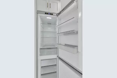 76 Green Street Unit #2, Huntington, NY 11743 - Photo 11