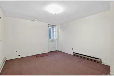 2 Kirkup Street, Bay Shore, NY 11706 - Photo 33