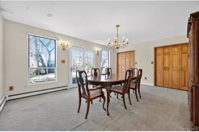 2 Kirkup Street, Bay Shore, NY 11706 - Photo 9