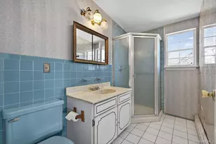 2 Kirkup St, Bay Shore, NY 11706 - Photo 27