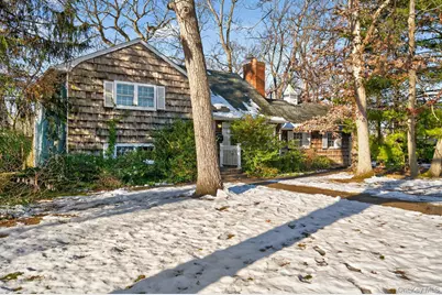 2 Kirkup Street, Bay Shore, NY 11706 - Photo 5