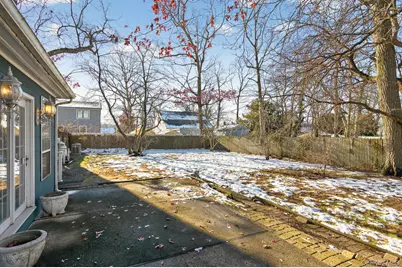 2 Kirkup Street, Bay Shore, NY 11706 - Photo 39