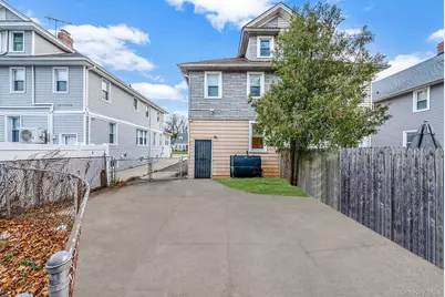 63 E Seaman Avenue, Freeport, NY 11520 - Photo 7