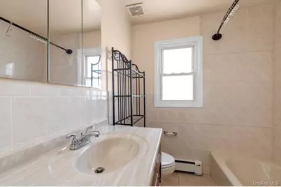 14746 223rd Street, Springfield Gardens, NY 11413 - Photo 5