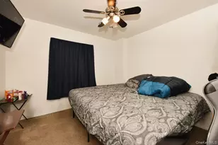 166-30 Gothic Dr, Jamaica, NY 11432 - Photo 19