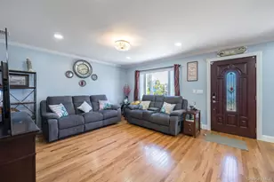 69 Harriet Ave, Hempstead, NY 11550 - Photo 3