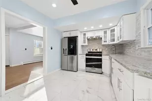 120 N Forest Ave, Rockville Centre, NY 11570 - Photo 11