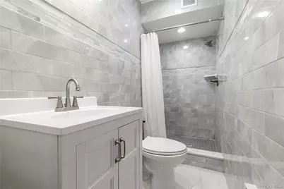 120 N Forest Avenue, Rockville Centre, NY 11570 - Photo 25