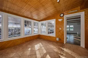 354 Van Wagner Rd, Poughkeepsie, NY 12603 - Photo 21