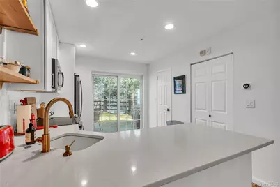 302 Park Ridge Lane, White Plains, NY 10603 - Photo 9