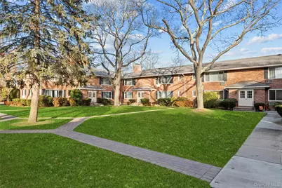 51 Edmunton Drive #F17, North Babylon, NY 11704 - Photo 1