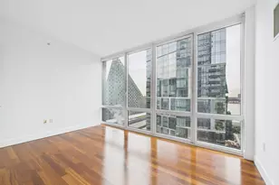 10 West End Ave, New York, NY 10023 - Photo 25