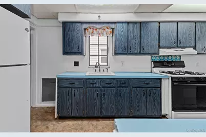 2730 Orchard Street, North Bellmore, NY 11710 - Photo 5