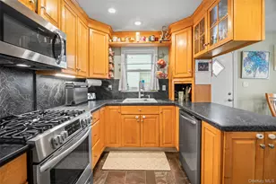 84-12 Cross Island Pkwy, Bellerose, NY 11426 - Photo 9