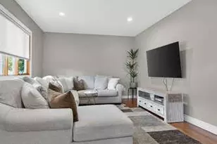 132 Roosevelt Ave, Mineola, NY 11501 - Photo 5