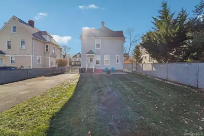 76 E Maple Avenue, Suffern, NY 10901 - Photo 33