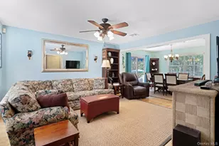 20 Deborah Dr, Westhampton Beach, NY 11978 - Photo 5