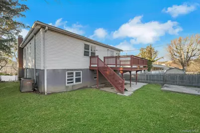 110 Beverly Road, Yonkers, NY 10710 - Photo 25