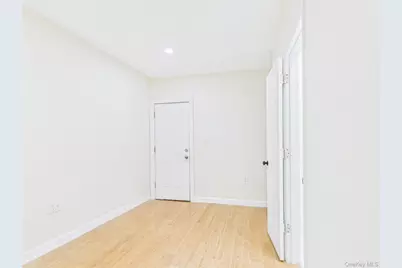 2516 Curtis Street, East Elmhurst, NY 11369 - Photo 9