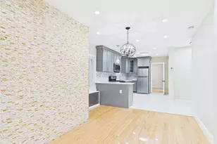 25-16 Curtis St, East Elmhurst, NY 11369 - Photo 3