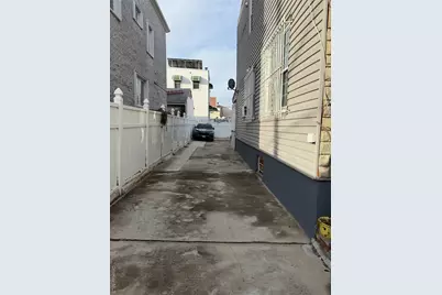 1107 Havemeyer Avenue, Bronx, NY 10462 - Photo 3