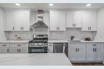 3 Lilac Lane, Port Jefferson Station, NY 11776 - Photo 3