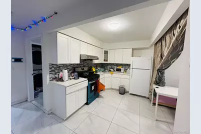 13216 Maple Avenue #3A, Flushing, NY 11355 - Photo 3