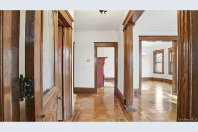 40 Meadow Street, Garden City, NY 11530 - Photo 9