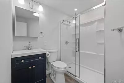 112 Soundview Drive, Montauk, NY 11954 - Photo 21