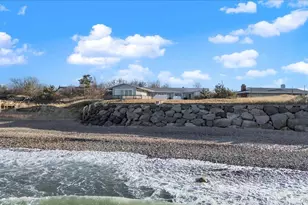 112 Soundview Dr, Montauk, NY 11954 - Photo 37