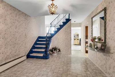 30 Glacier Drive, Smithtown, NY 11787 - Photo 3