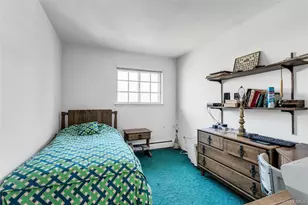 30 Glacier Dr, Smithtown, NY 11787 - Photo 19