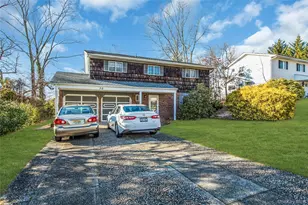 30 Glacier Dr, Smithtown, NY 11787 - Photo 29