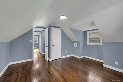 585 Elwood Road, East Northport, NY 11731 - Photo 15