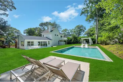 9 Pine Tree Road, Southampton, NY 11968 - Photo 17