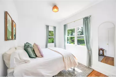 9 Pine Tree Road, Southampton, NY 11968 - Photo 11