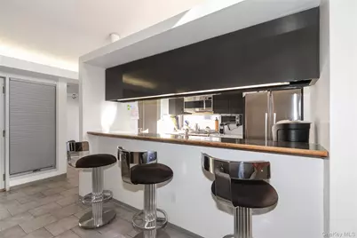 1 Franklin Road, Great Neck, NY 11024 - Photo 9