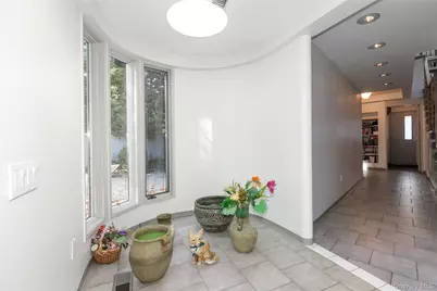 1 Franklin Road, Great Neck, NY 11024 - Photo 3