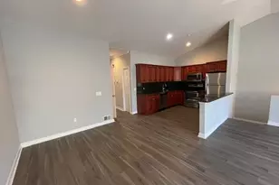 316 Centre Ct, Medford, NY 11763 - Photo 3