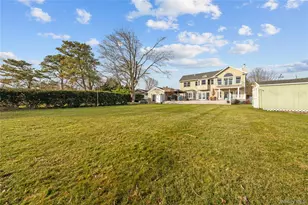 85 S Dunton Ave, Patchogue, NY 11772 - Photo 37