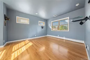 85 S Dunton Ave, Patchogue, NY 11772 - Photo 21