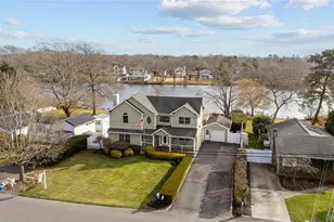 85 S Dunton Ave, Patchogue, NY 11772 - Photo 3