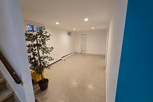 1095 Pinebrook Ct, West Hempstead, NY 11552 - Photo 9